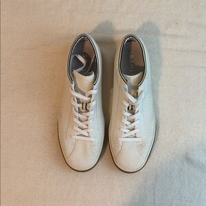 Rothy’s The Lace Up Sneaker